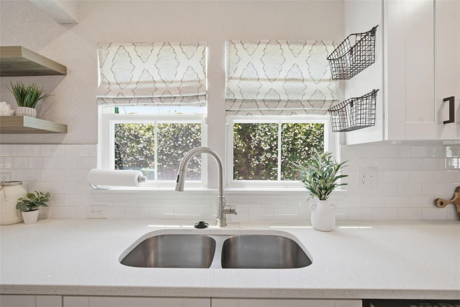 HYDE PARK - Residential