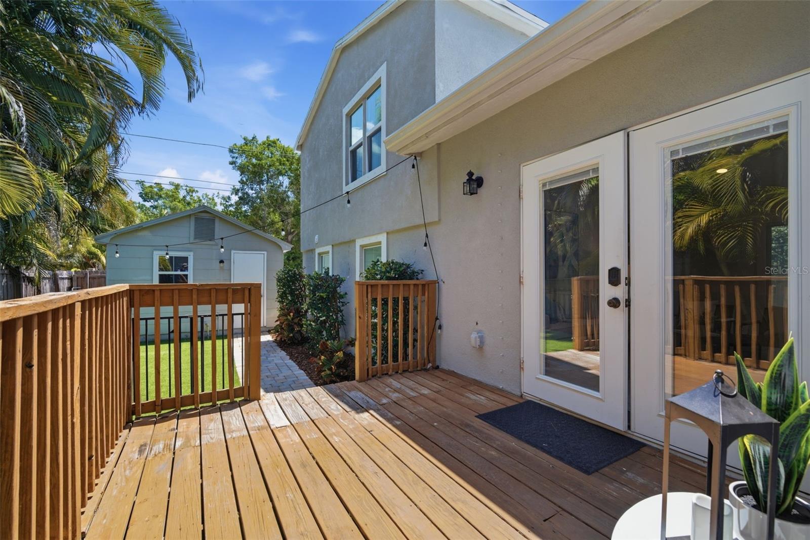 HYDE PARK - Residential