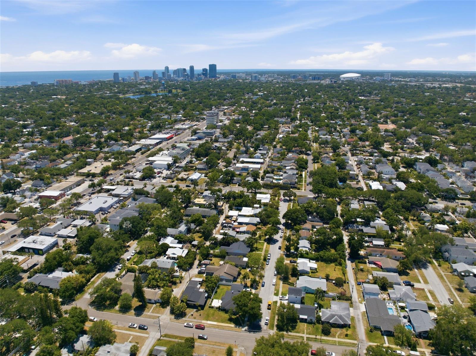 HYDE PARK - Residential