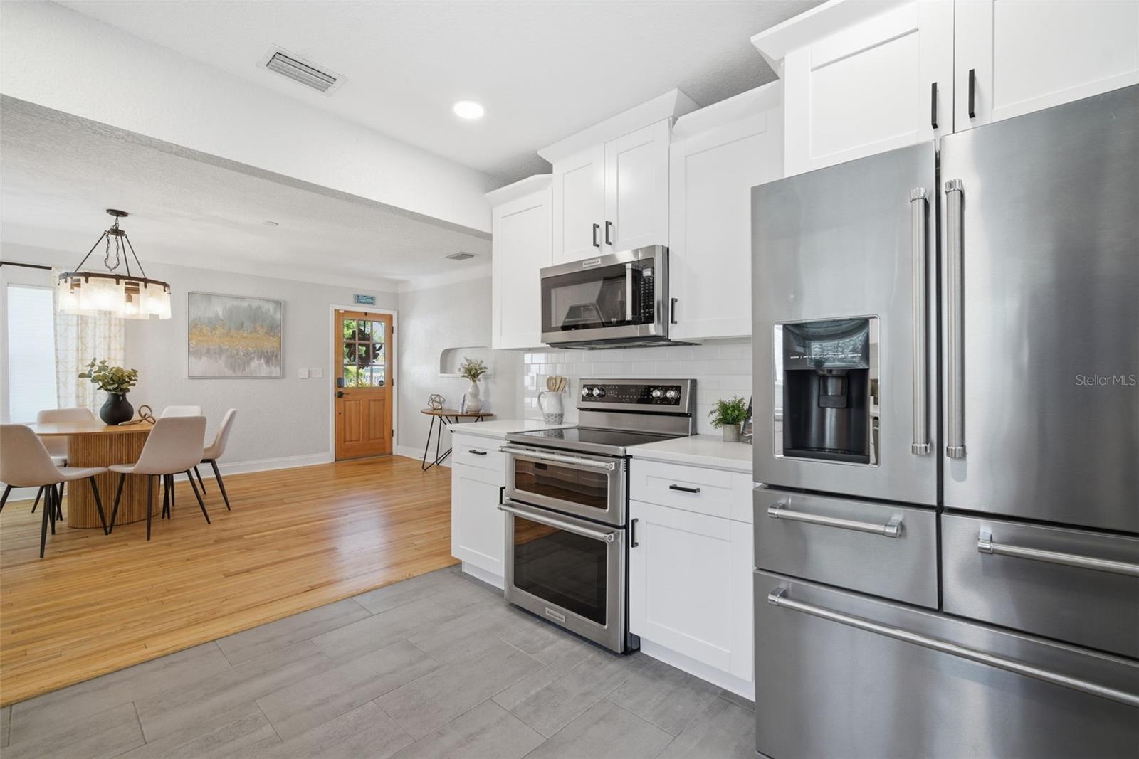 HYDE PARK - Residential