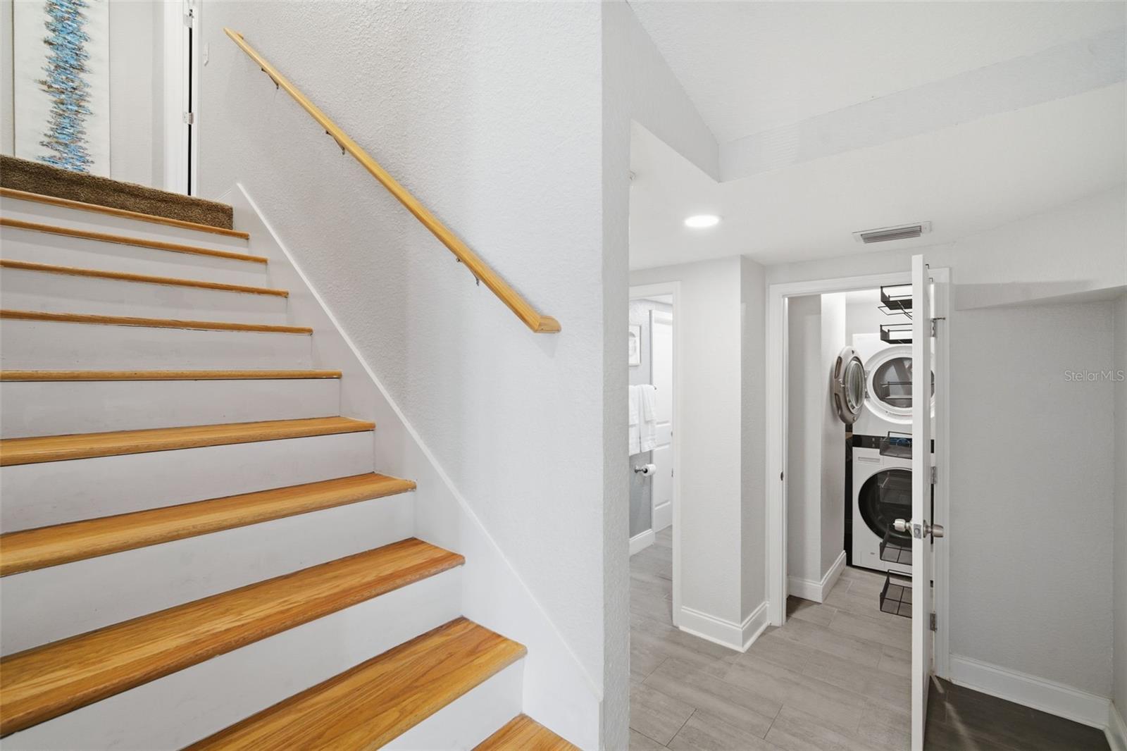 HYDE PARK - Residential