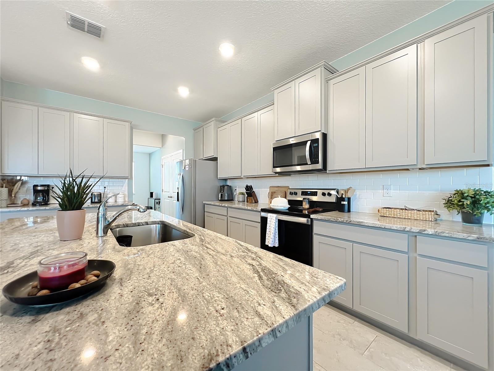 RIDGE/HEATH BROOK PH 1 - Residential