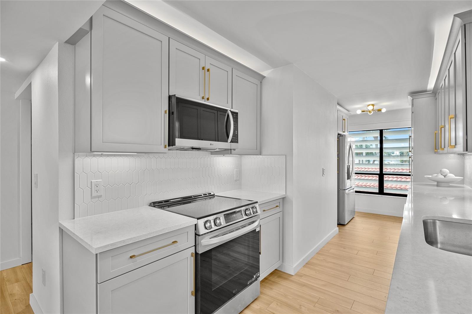 SANTA MARIA CONDO - Residential