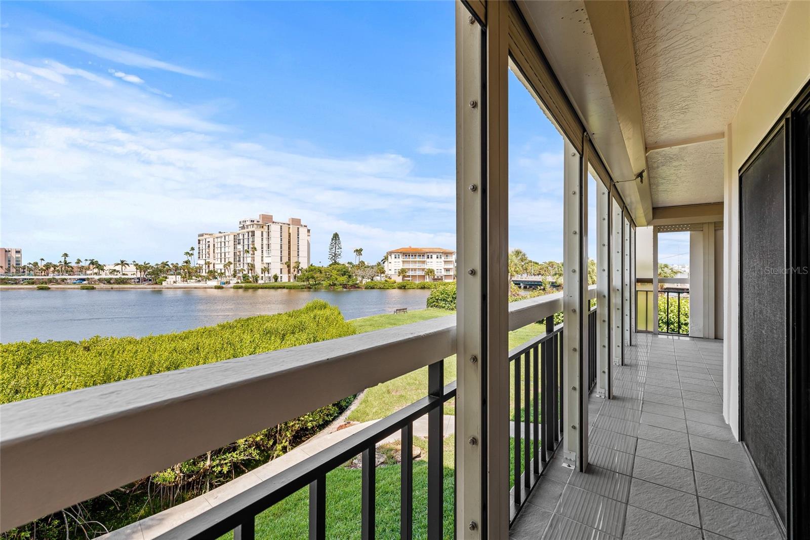 SANTA MARIA CONDO - Residential