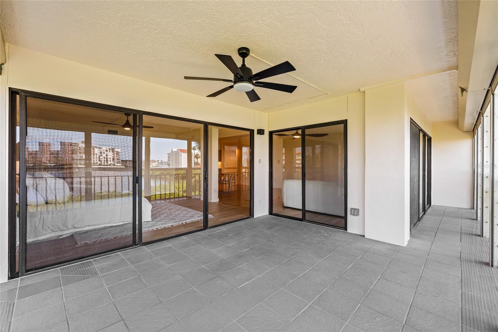 SANTA MARIA CONDO - Residential