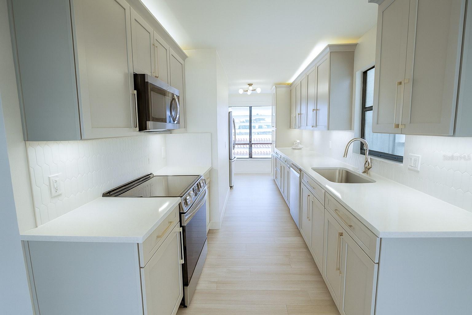 SANTA MARIA CONDO - Residential