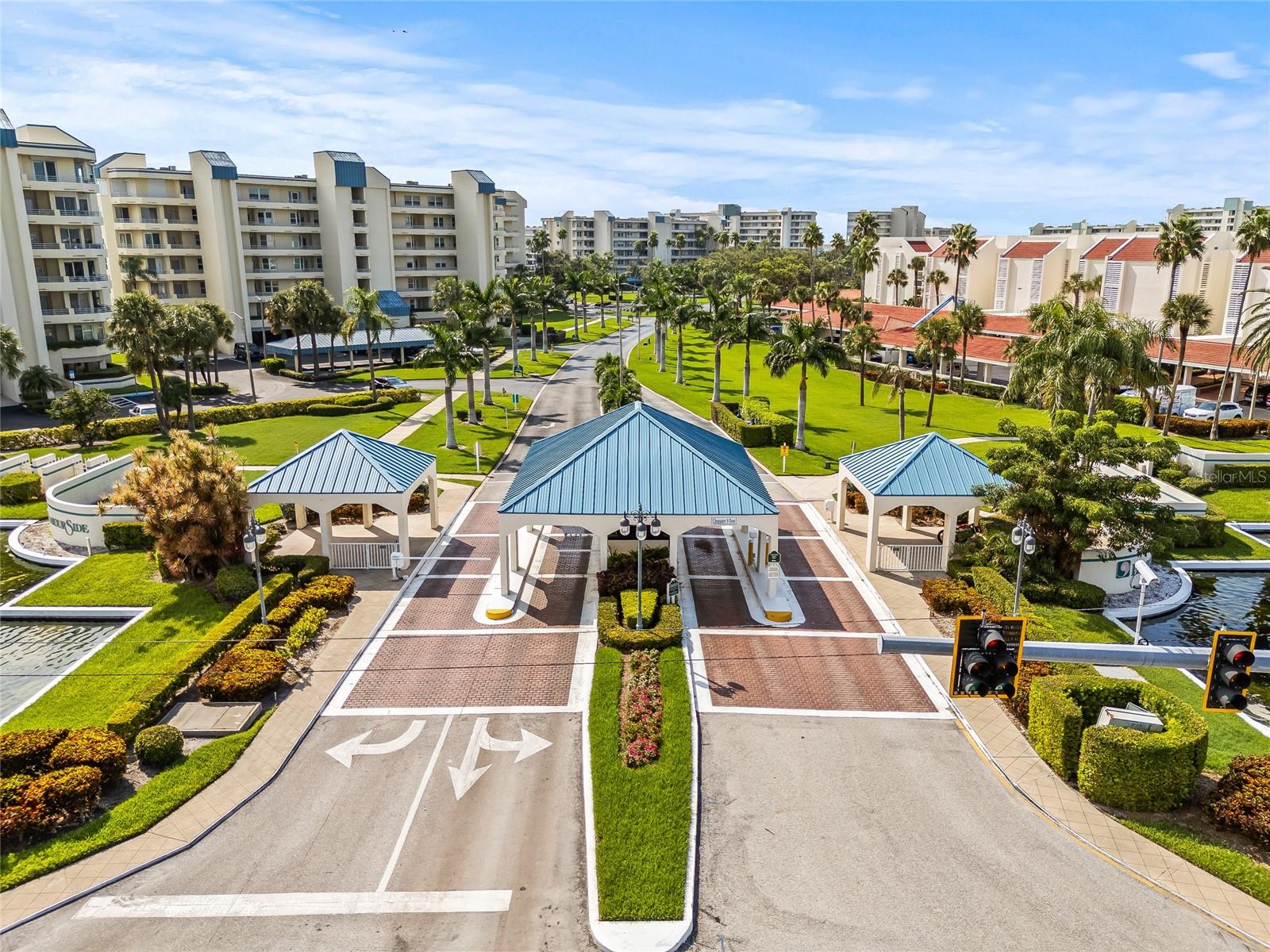 SANTA MARIA CONDO - Residential