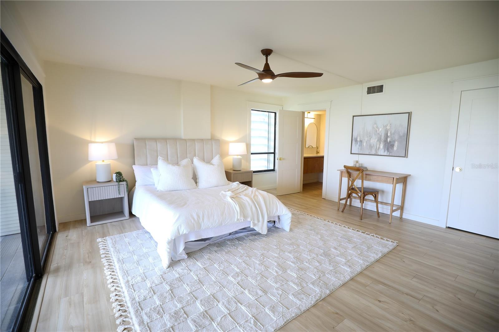 SANTA MARIA CONDO - Residential