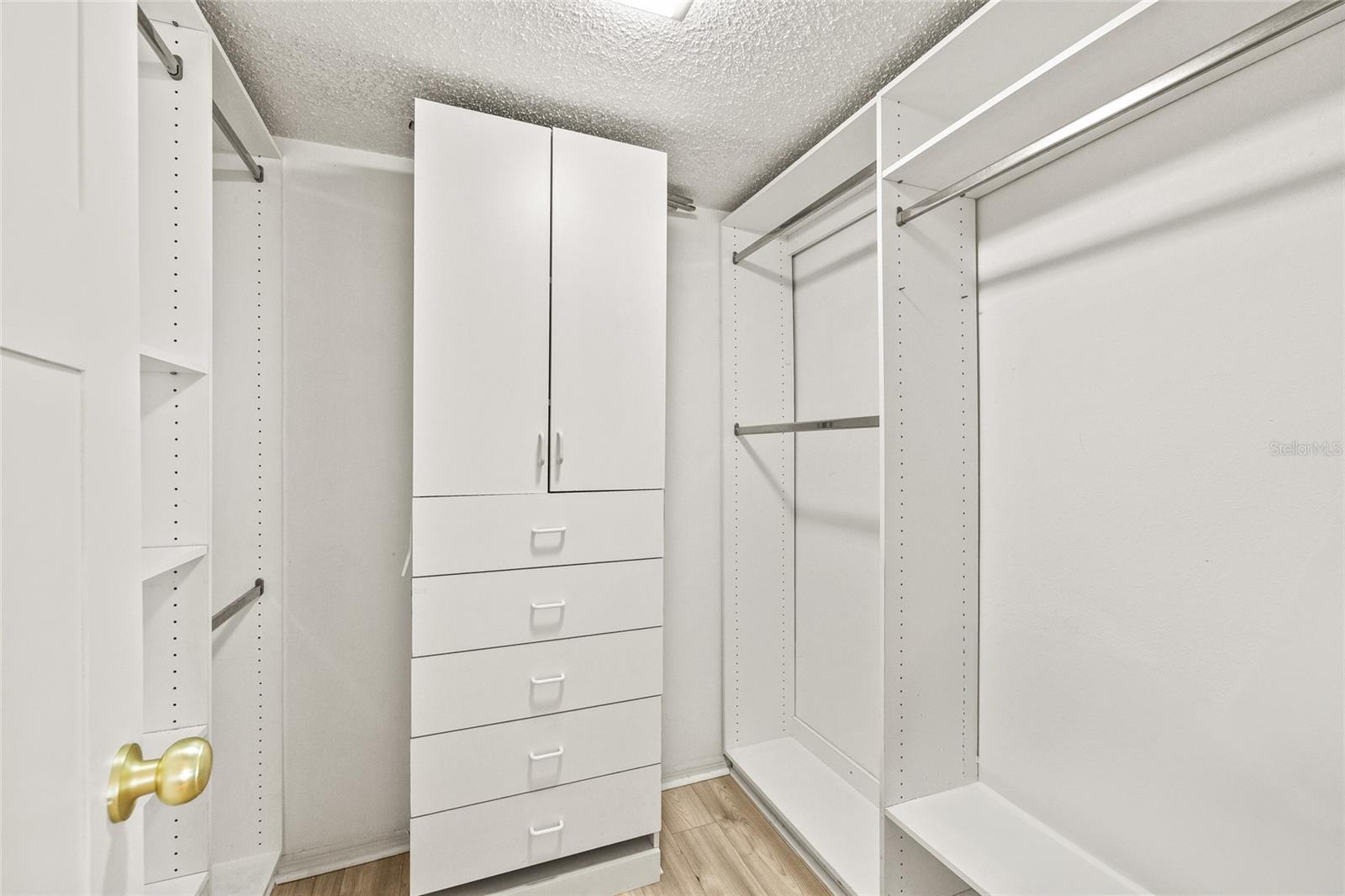 SANTA MARIA CONDO - Residential