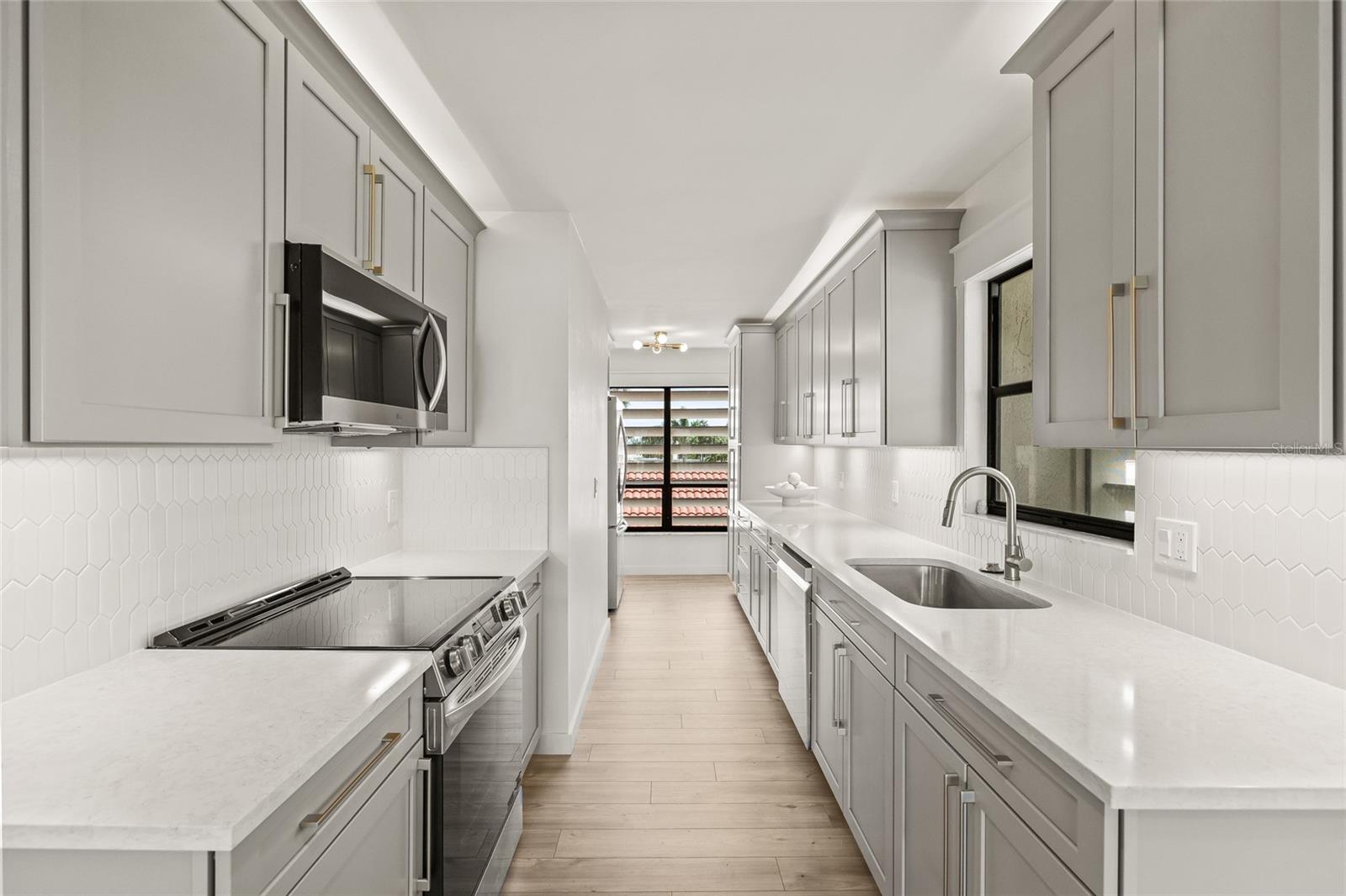 7867 SAILBOAT KEY BLVD S 201