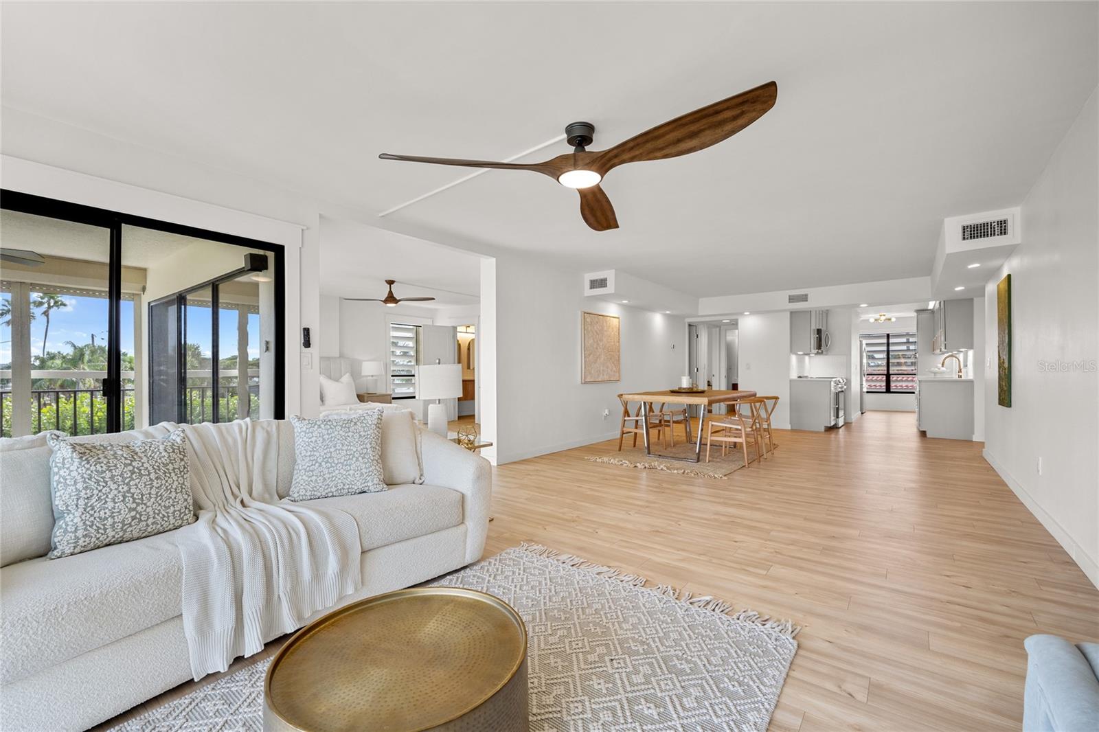 SANTA MARIA CONDO - Residential