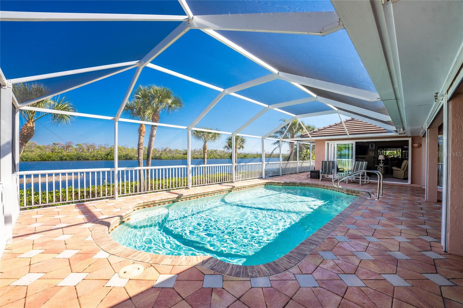 CAPE HAZE WINDWARD - Residential