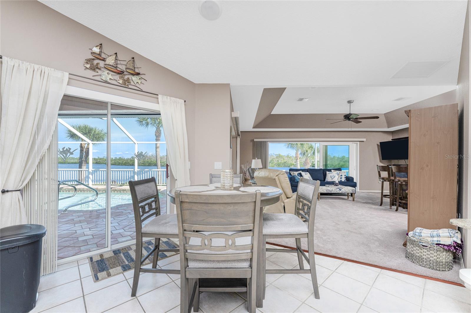 CAPE HAZE WINDWARD - Residential