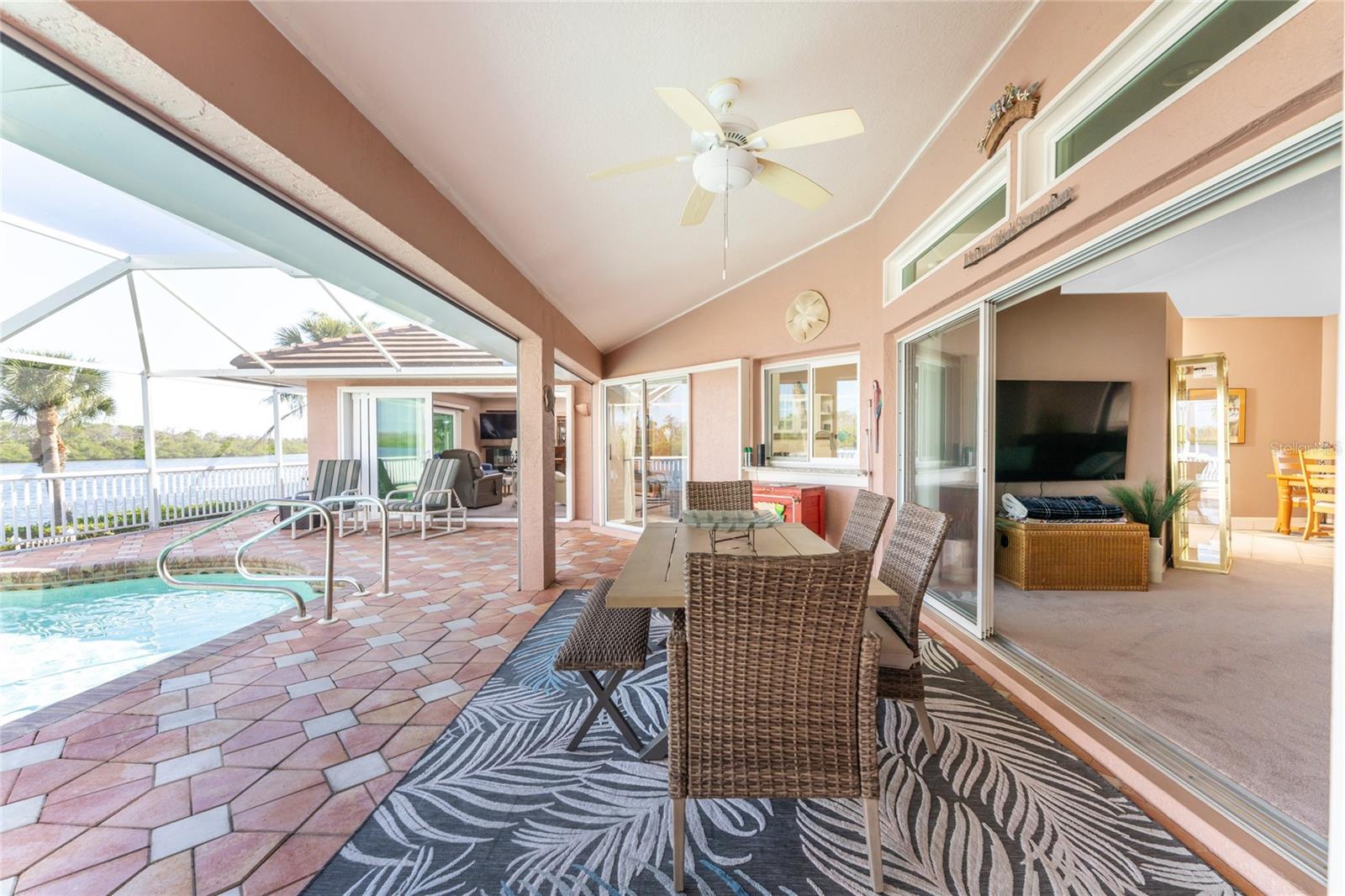 CAPE HAZE WINDWARD - Residential