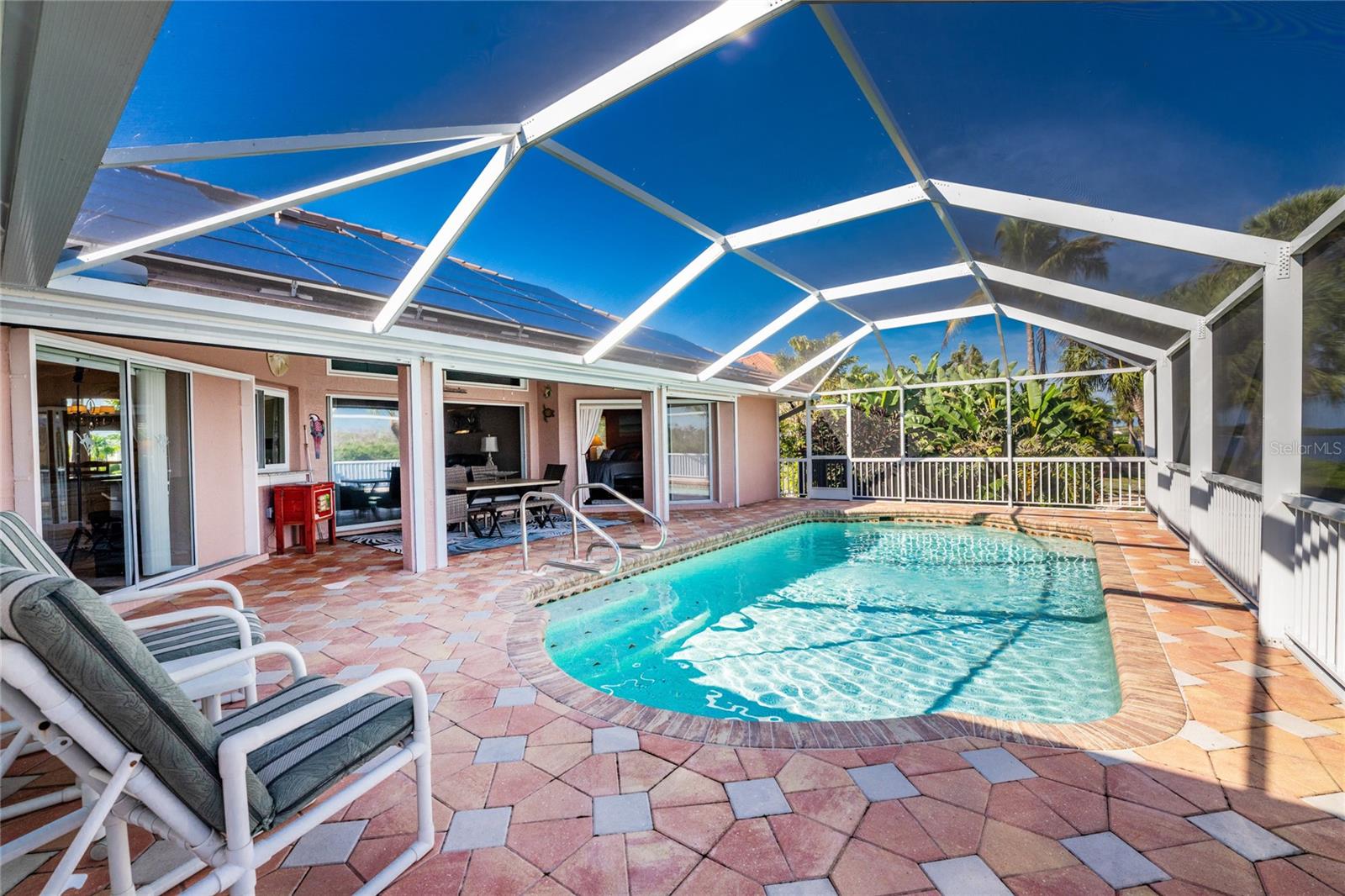 CAPE HAZE WINDWARD - Residential