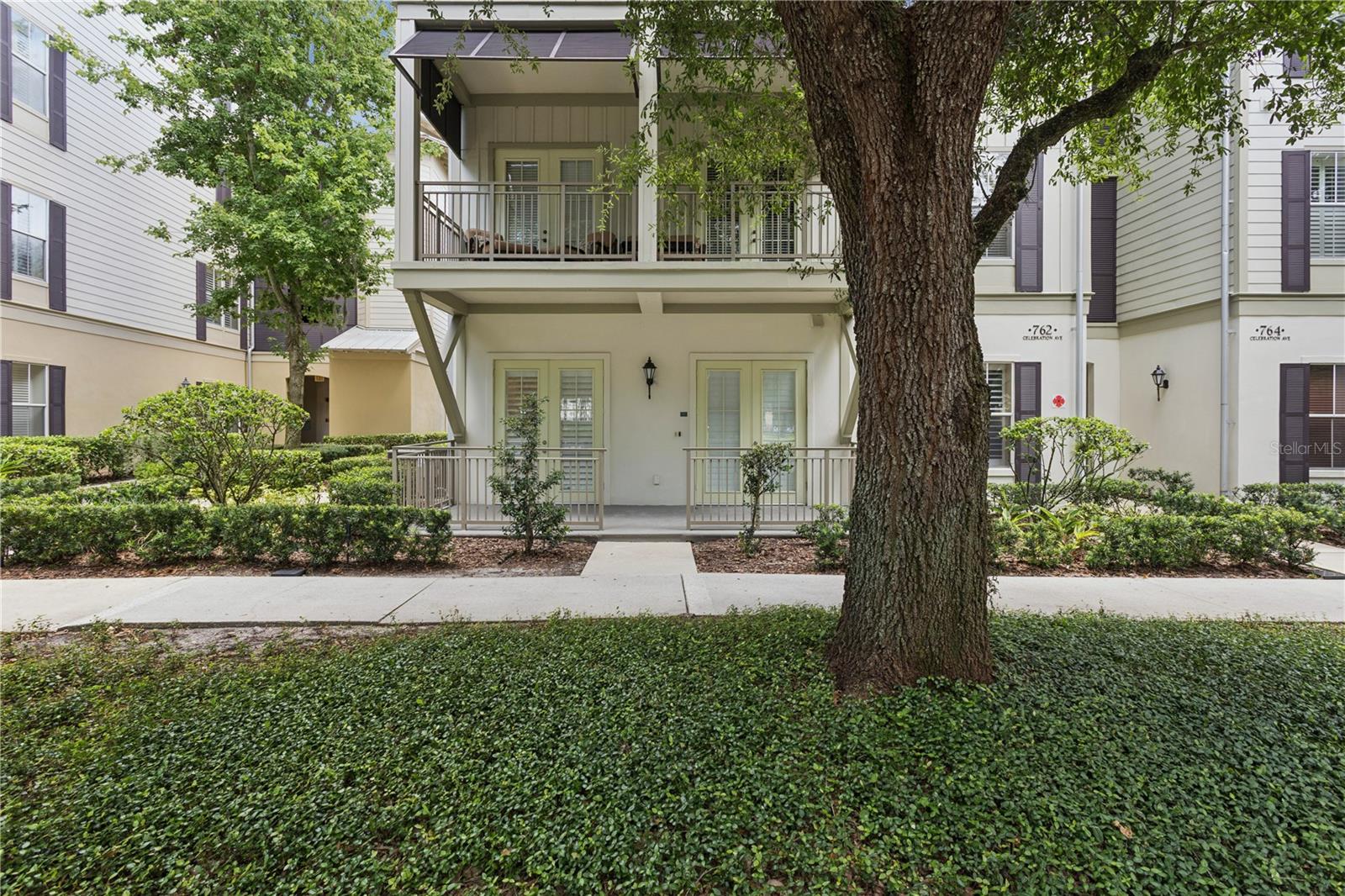 762 CELEBRATION AVENUE 2201