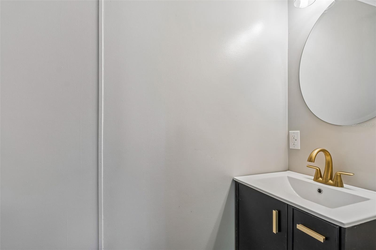 LEISURE LAKE VILLAGE CONDO - Residential