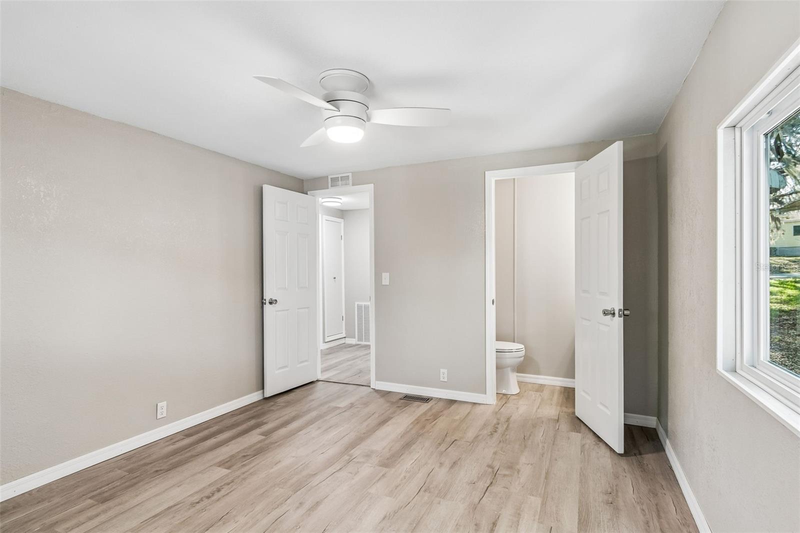 LEISURE LAKE VILLAGE CONDO - Residential