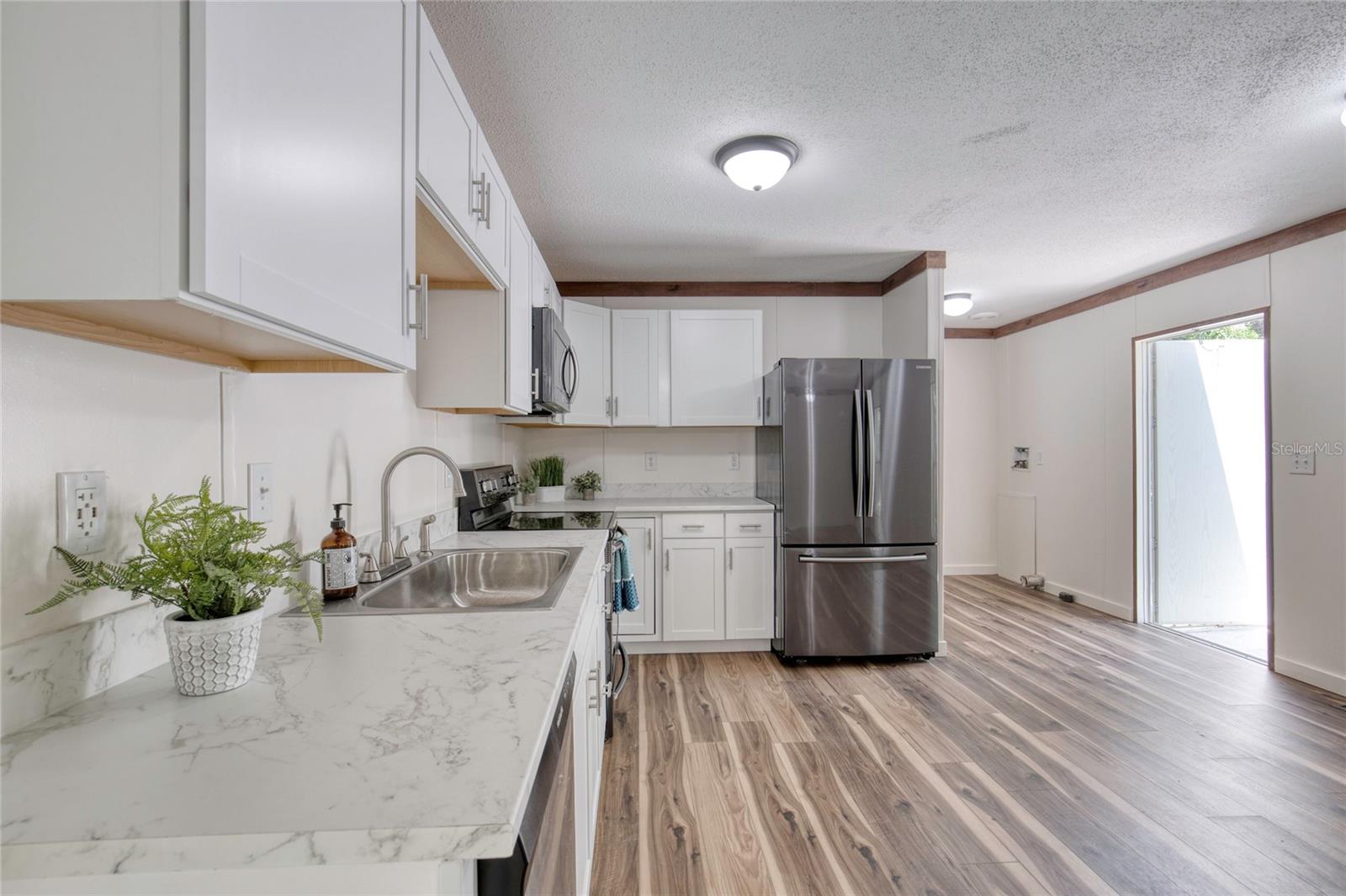 DAYTONA NORTH - Residential