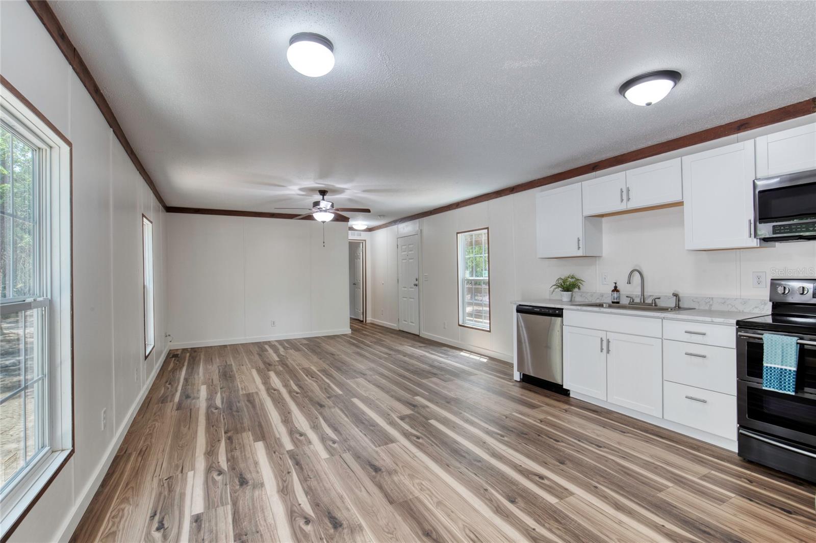 DAYTONA NORTH - Residential