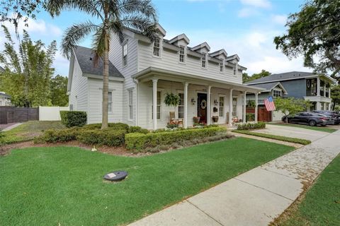 A home in WINTER PARK