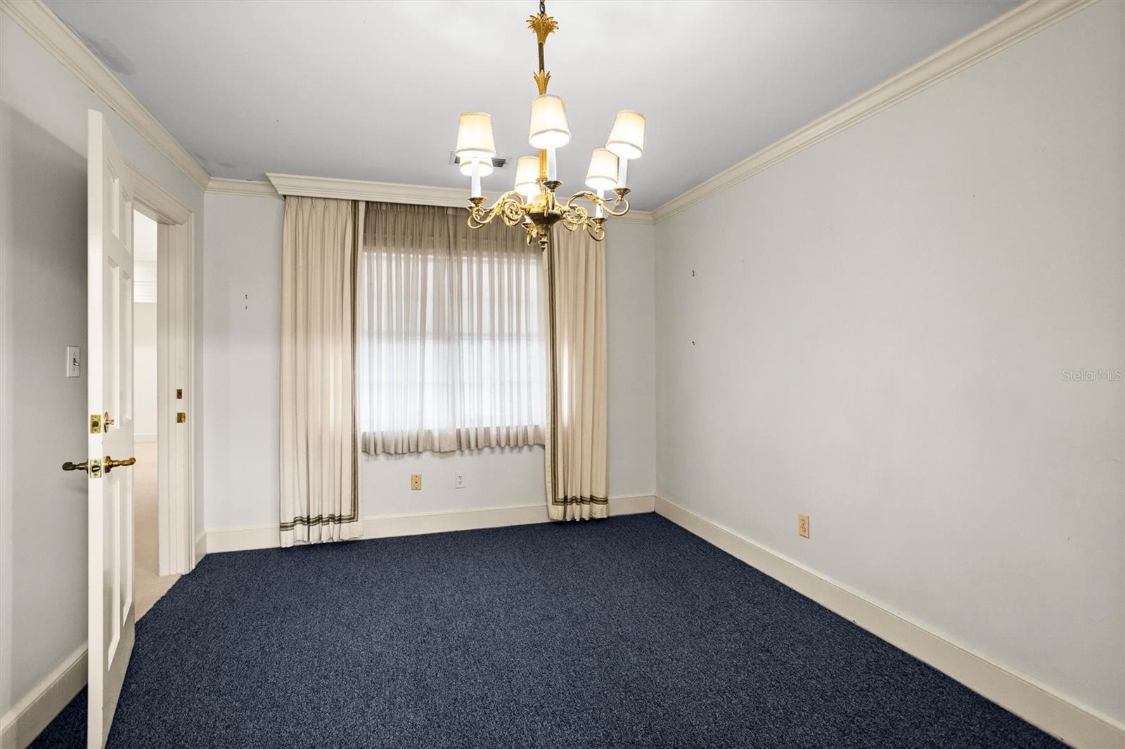 GOLF VIEW PLACE - Residential