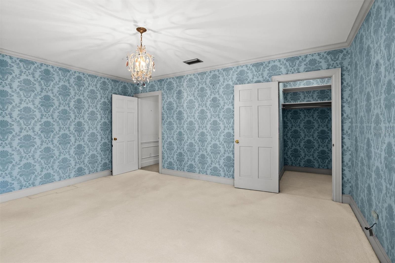 GOLF VIEW PLACE - Residential