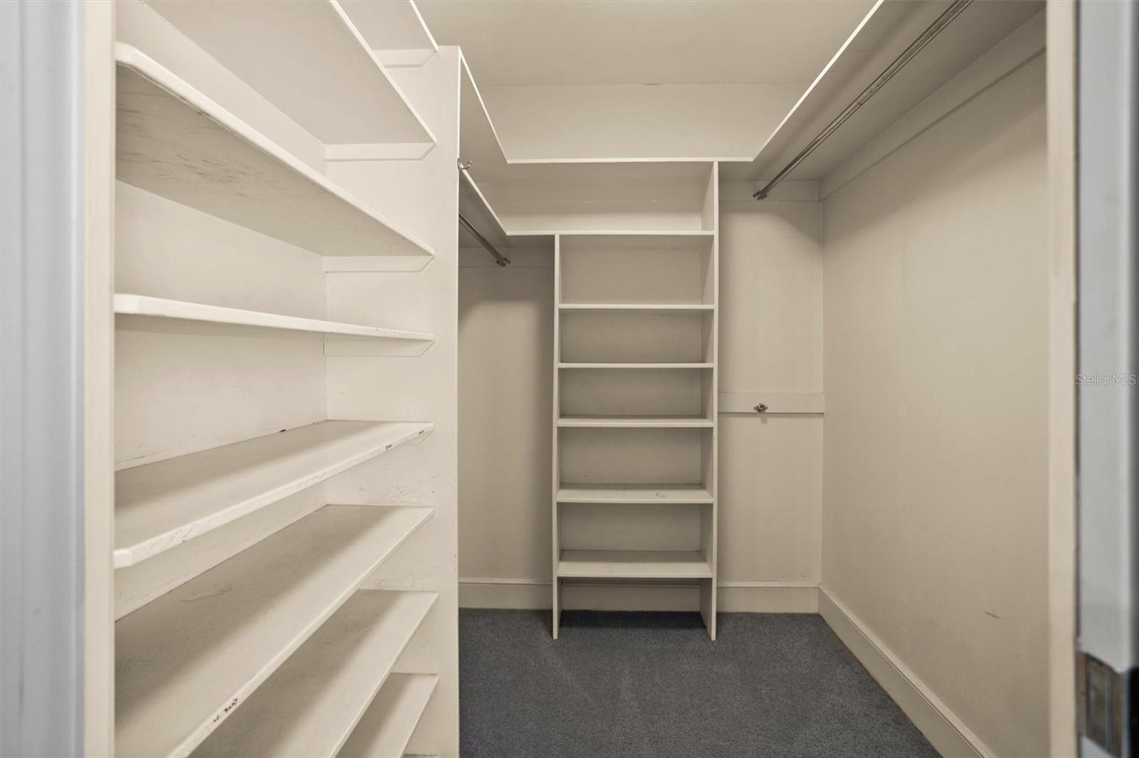 GOLF VIEW PLACE - Residential