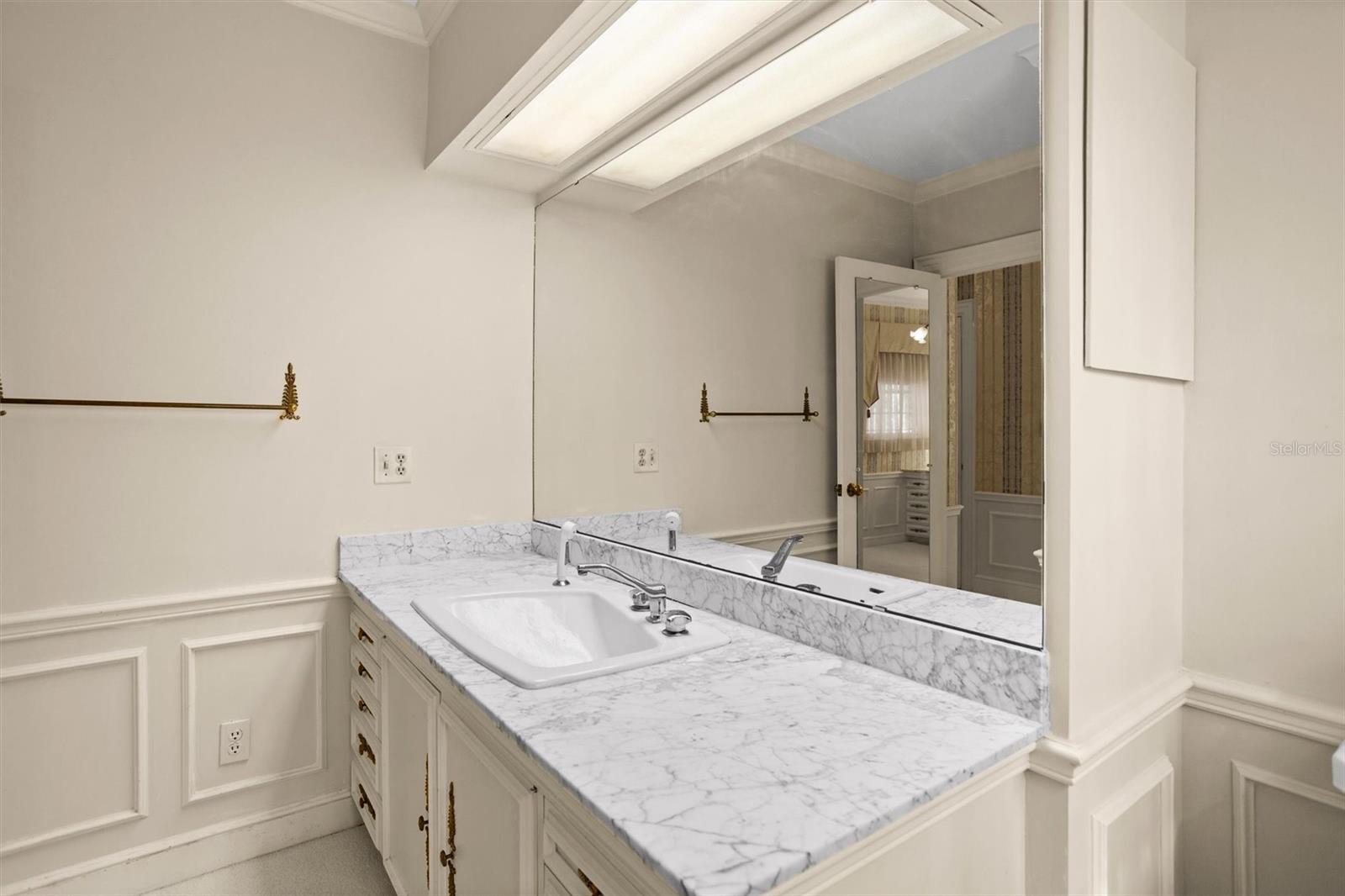 GOLF VIEW PLACE - Residential