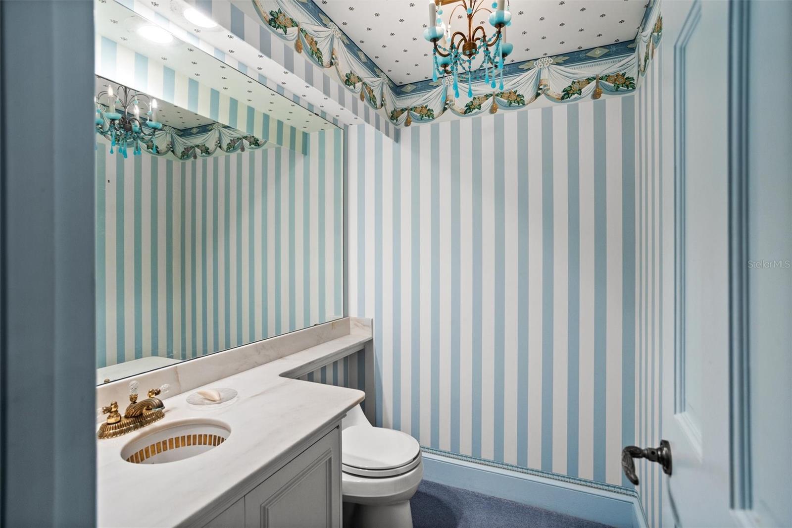 GOLF VIEW PLACE - Residential