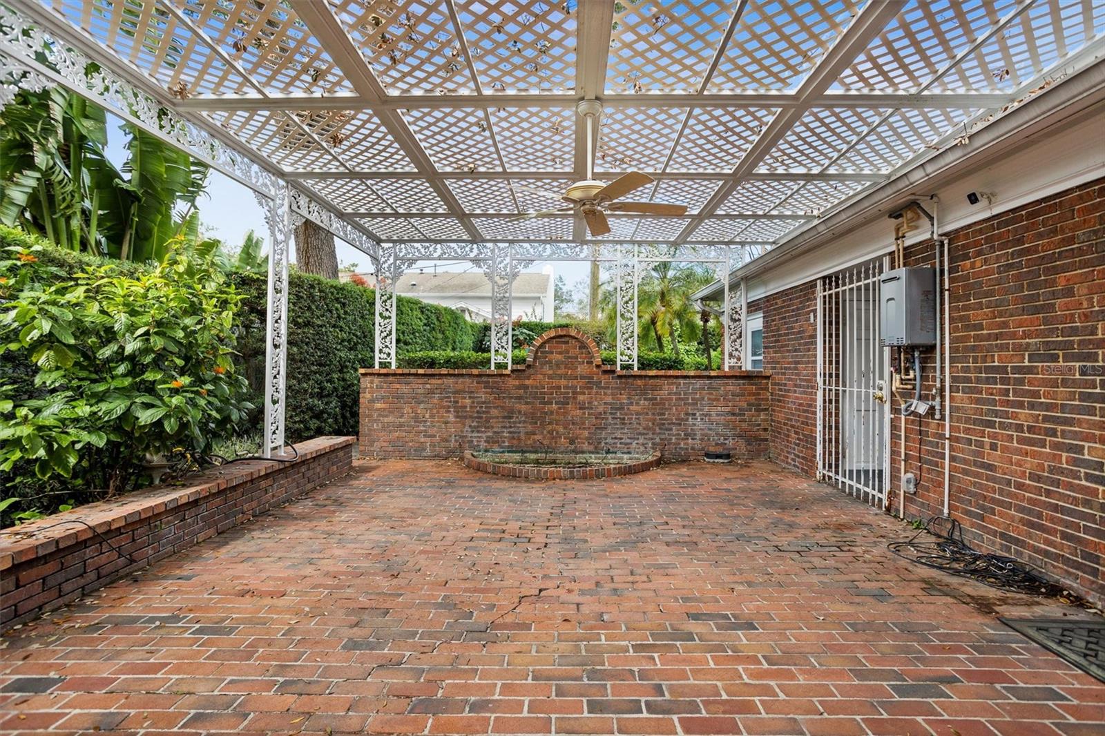 GOLF VIEW PLACE - Residential