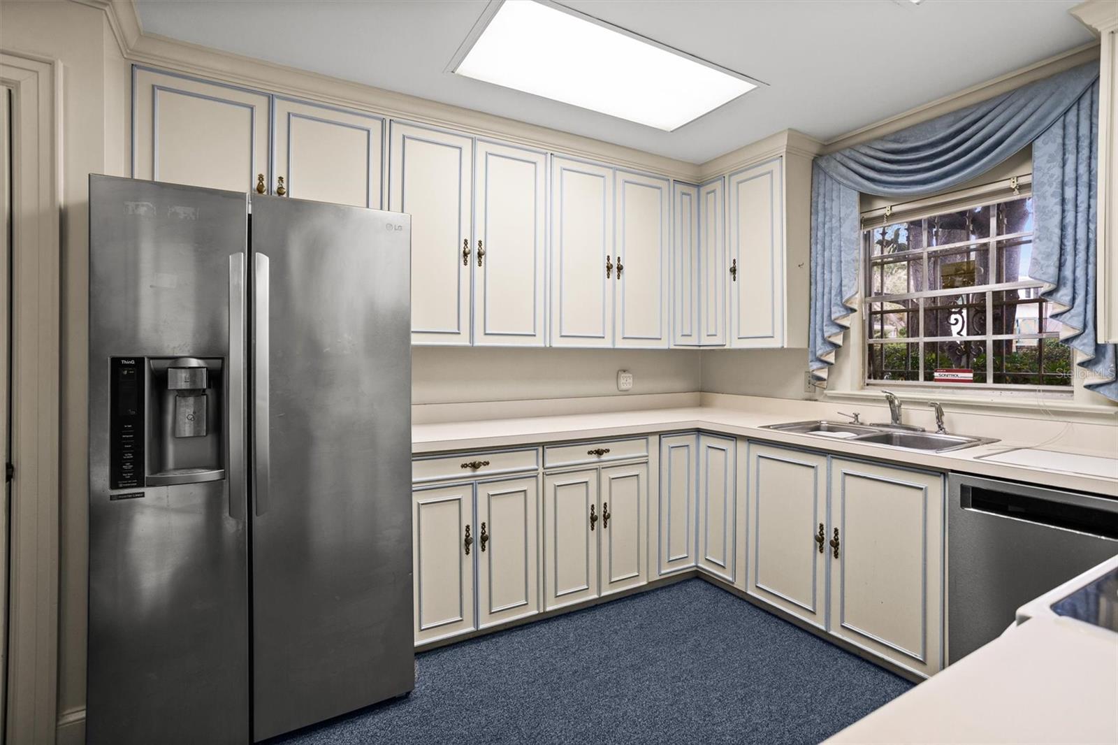 GOLF VIEW PLACE - Residential