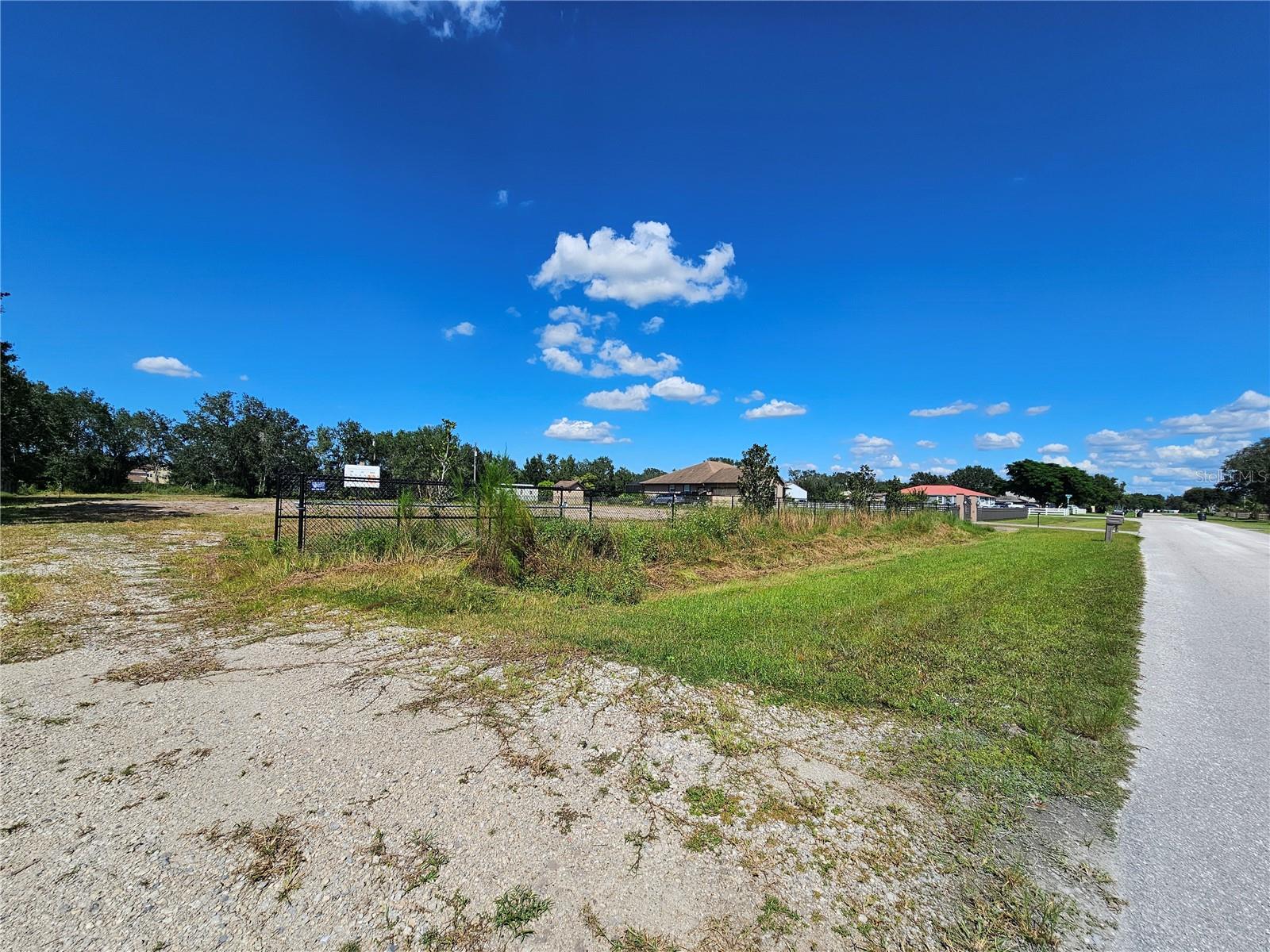SADDLEHORN ESTATES - Land
