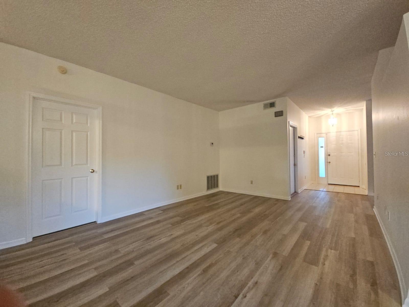 BRADFORD COVE PH 02 - Residential Lease