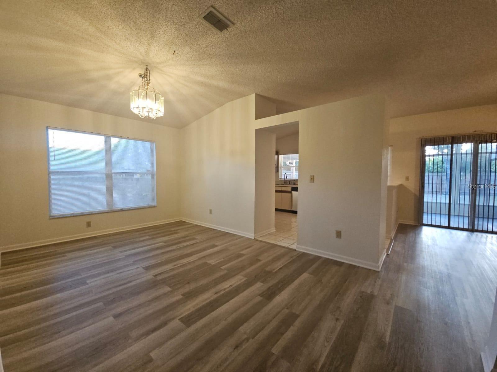 BRADFORD COVE PH 02 - Residential Lease