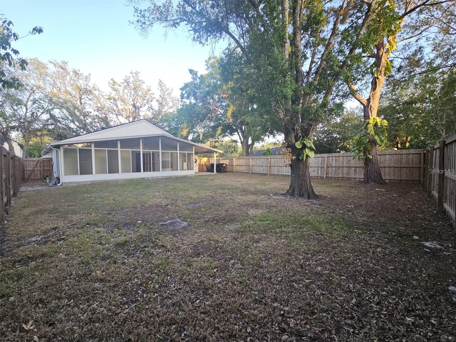 BRADFORD COVE PH 02 - Residential Lease