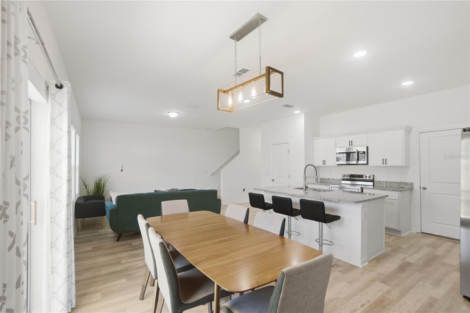VILLAGES/MINNEOLA HILLS PH 2A - Residential