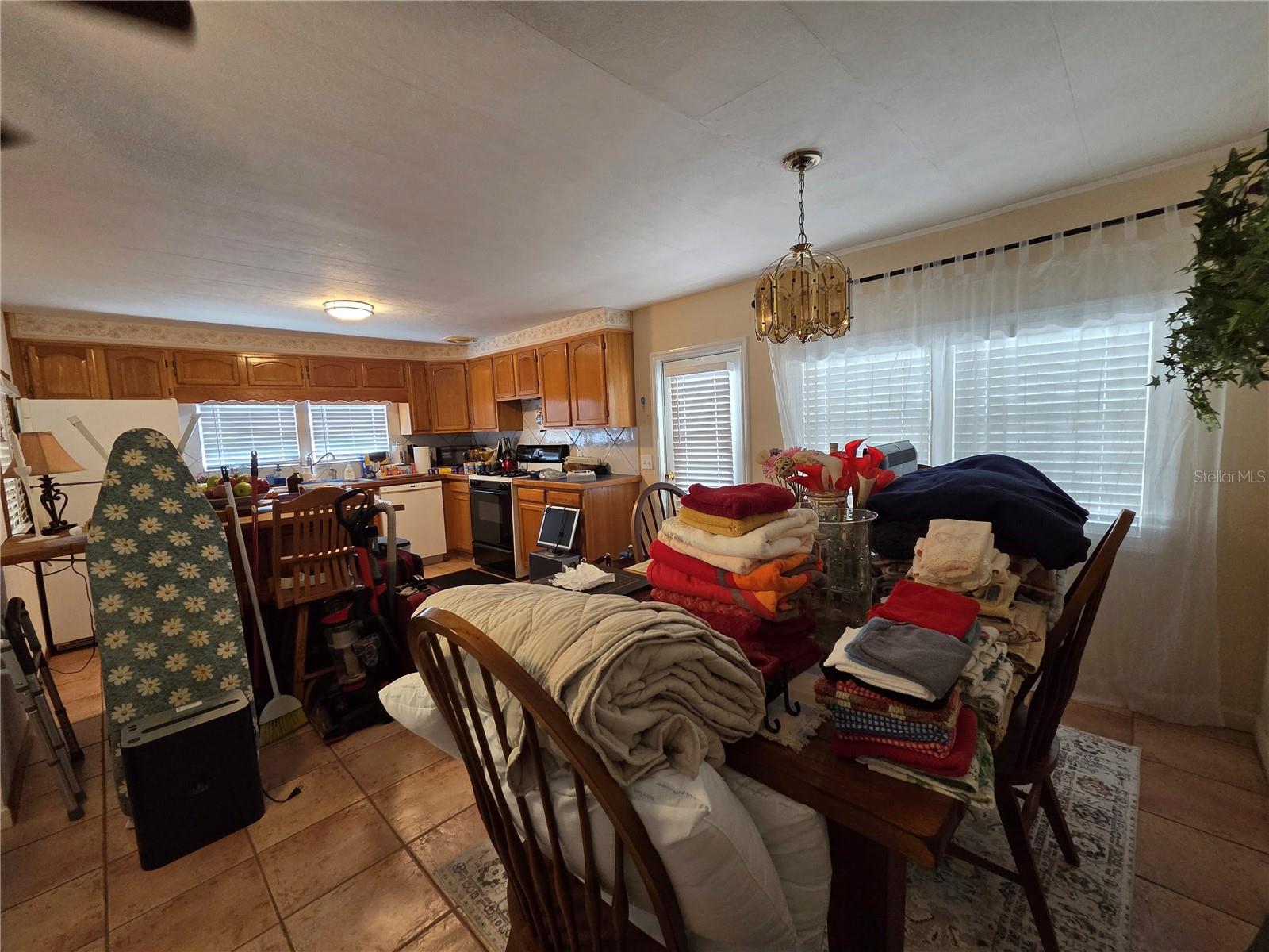 18675 US HIGHWAY 19 N 478