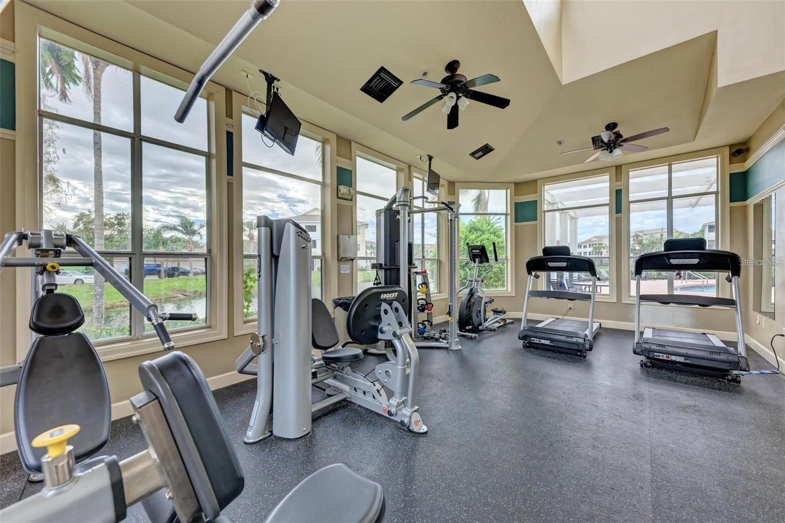 THE PALMS OF CORTEZ OR 2038 PG 5178 - Residential Lease