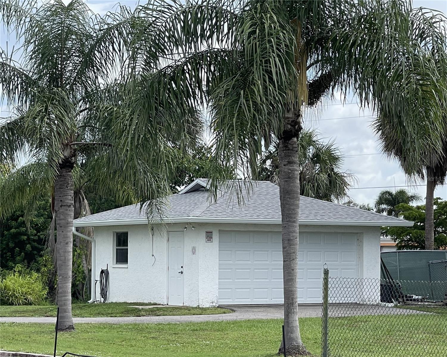 EDGEWATER VILLAGE - Residential
