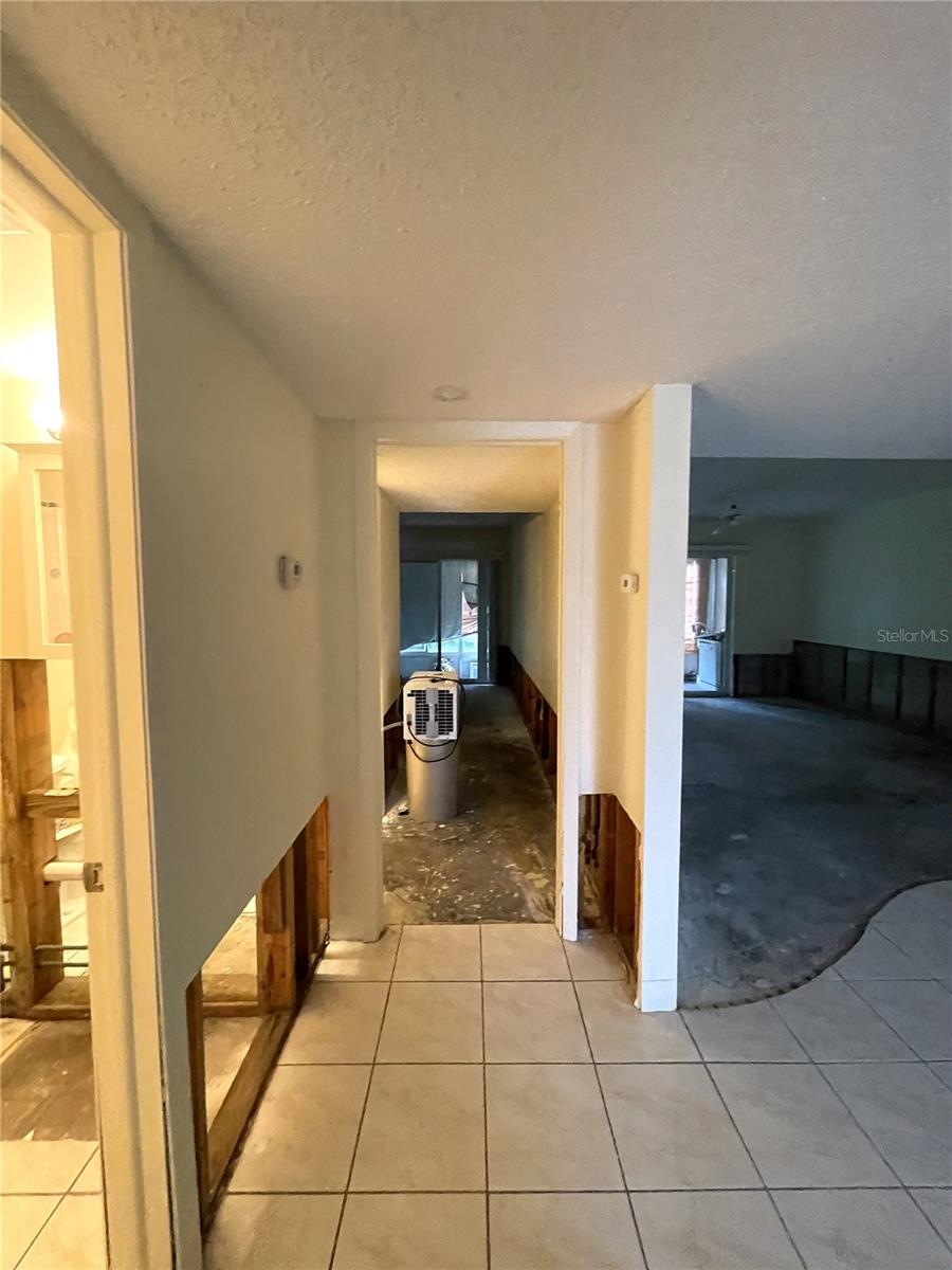 EDGEWATER VILLAGE - Residential