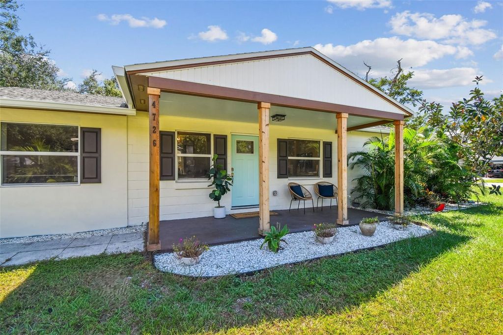 Photo of 4726 W Knights Avenue, Tampa, FL 33611 (MLS # TB8426900)