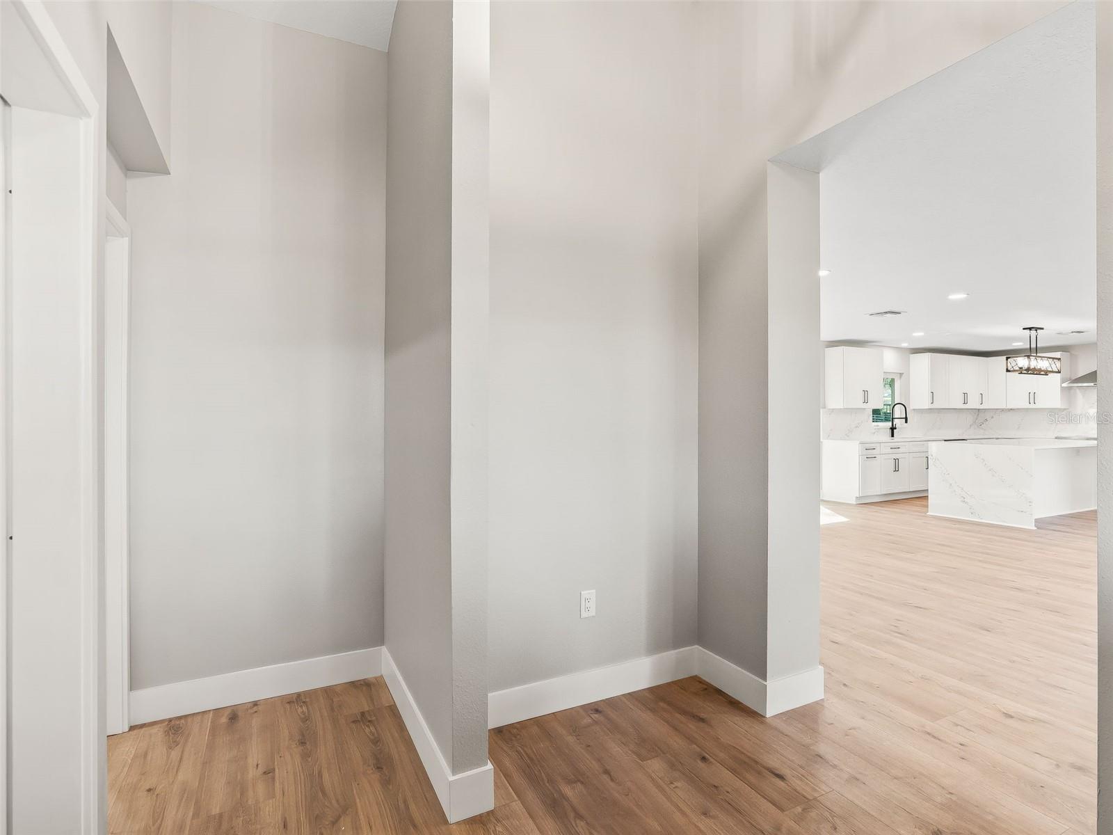 PINNACLE PARK - Residential