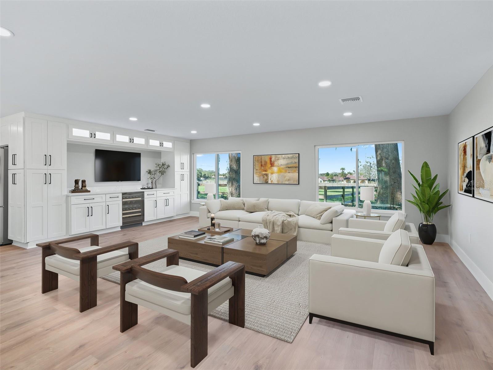 PINNACLE PARK - Residential