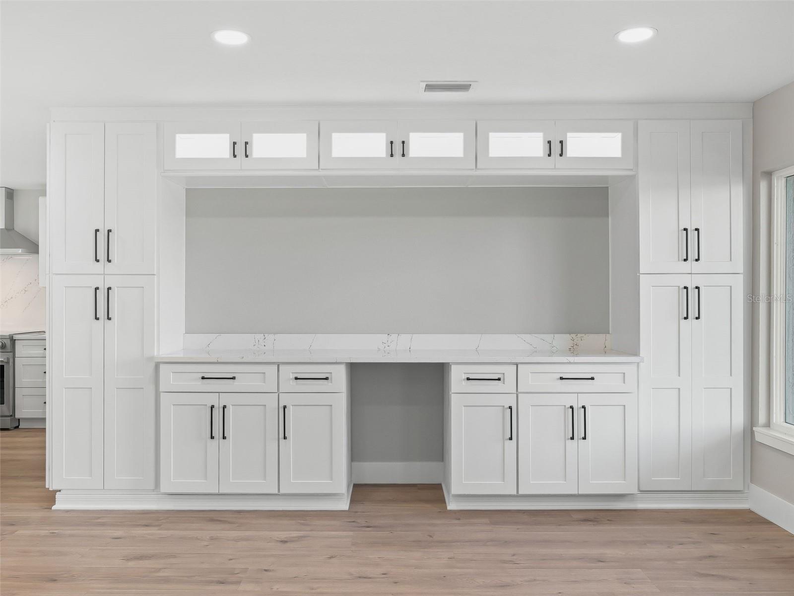 PINNACLE PARK - Residential