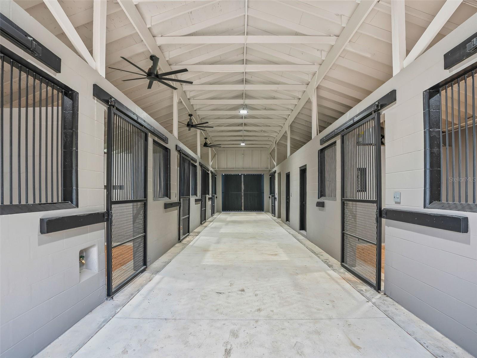 PINNACLE PARK - Residential