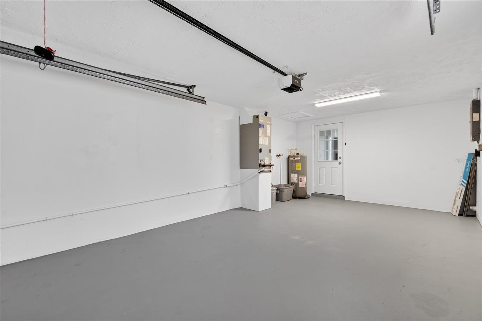 HOLIDAY GARDEN ESTATES - Residential