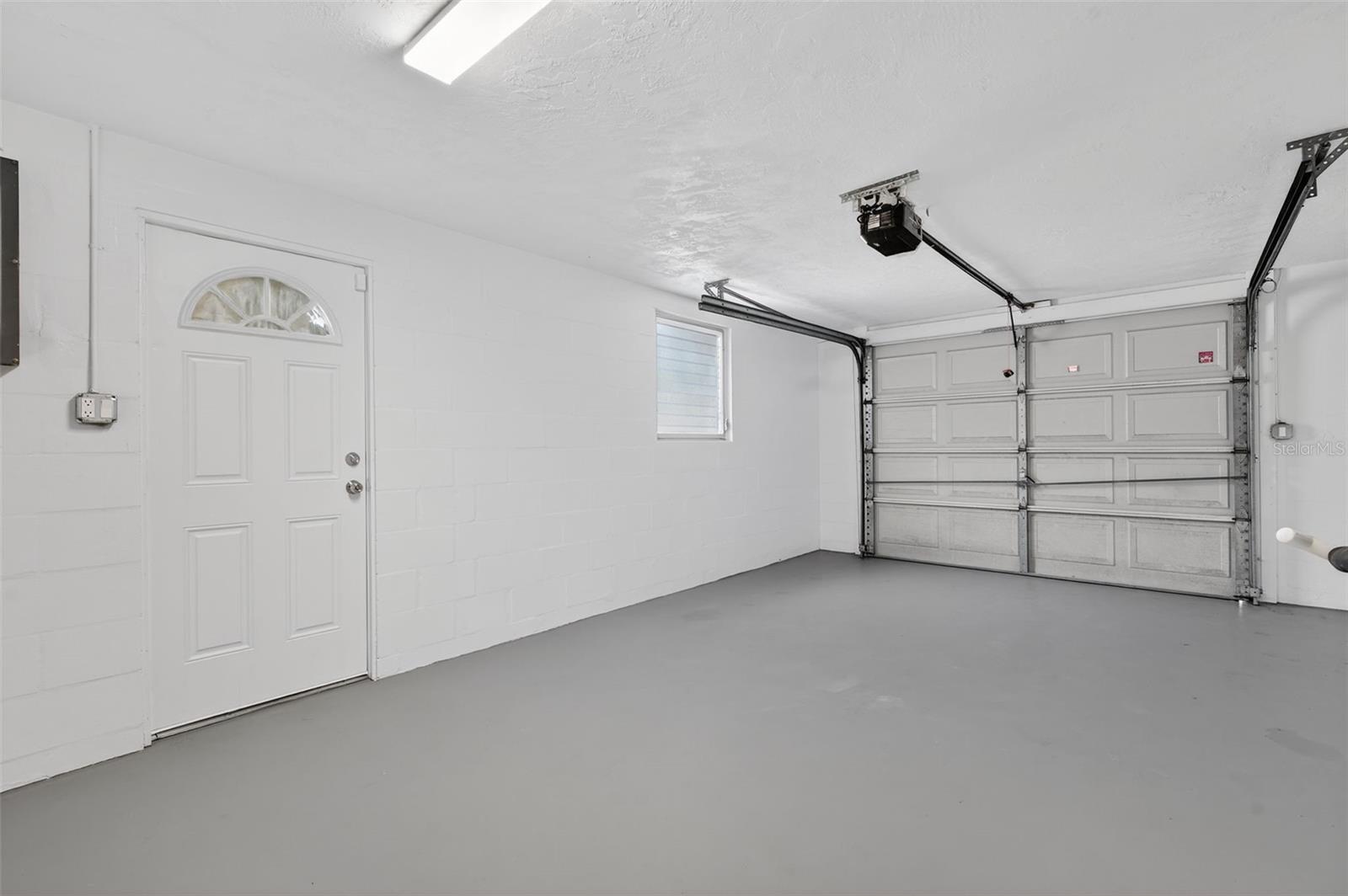 HOLIDAY GARDEN ESTATES - Residential