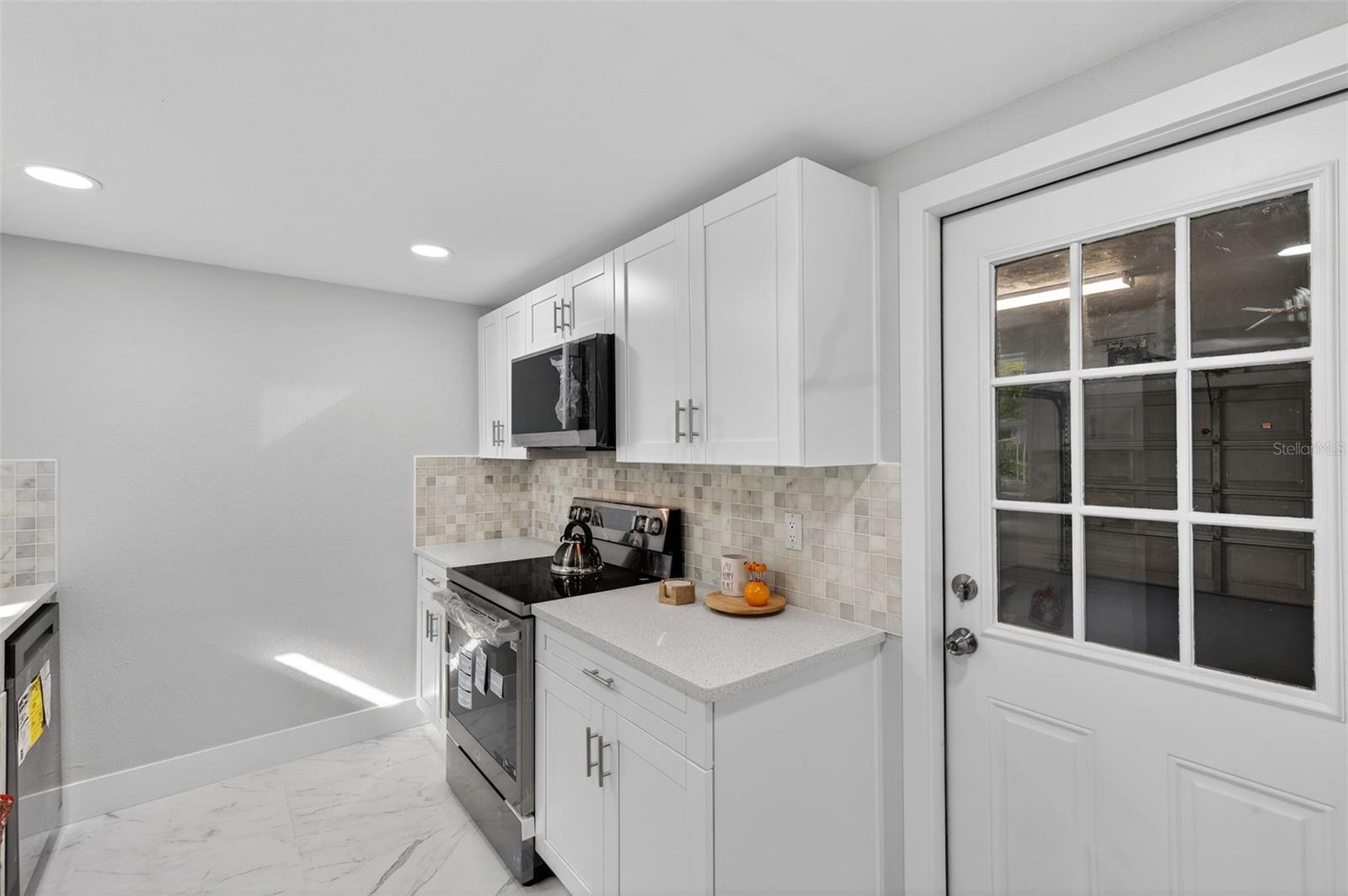 HOLIDAY GARDEN ESTATES - Residential