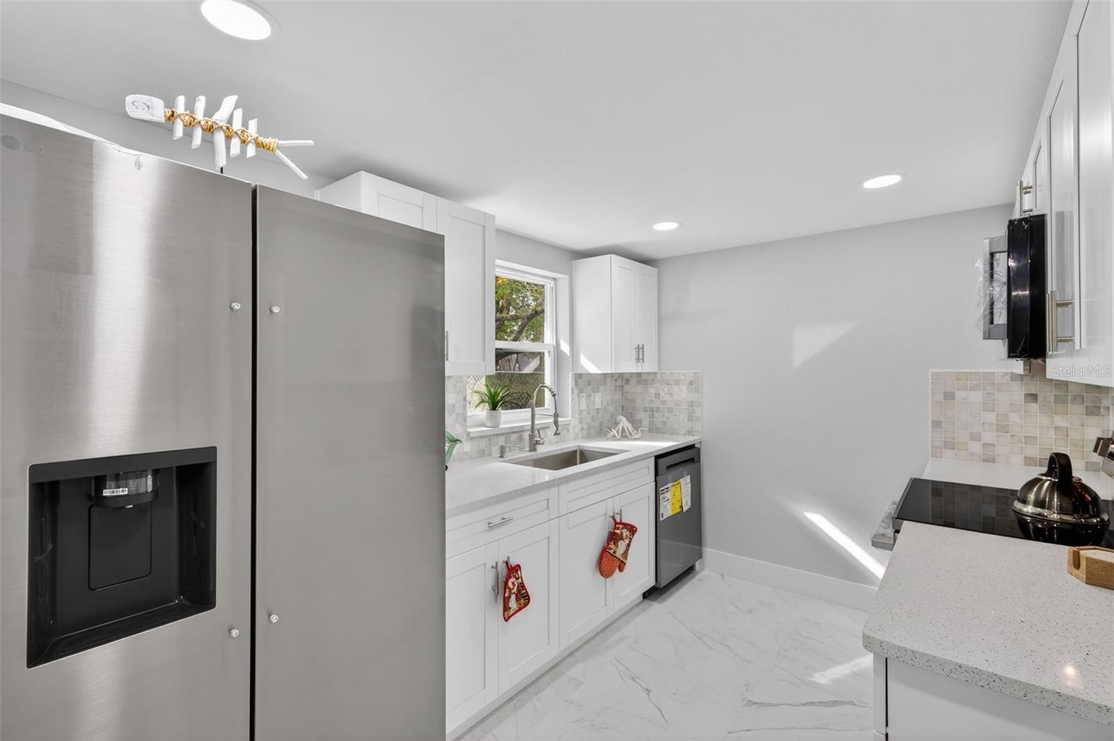 HOLIDAY GARDEN ESTATES - Residential